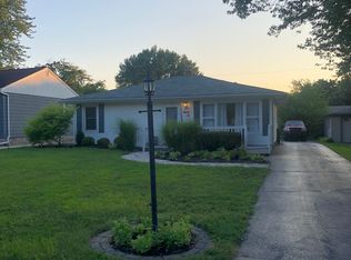 8322 Columbia Ave, Munster, IN 46321
