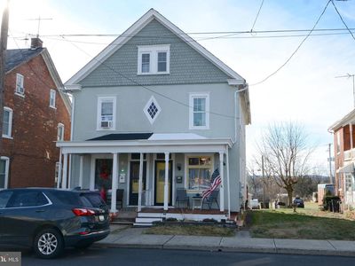 206 Cherry St, East Greenville, PA, 18041