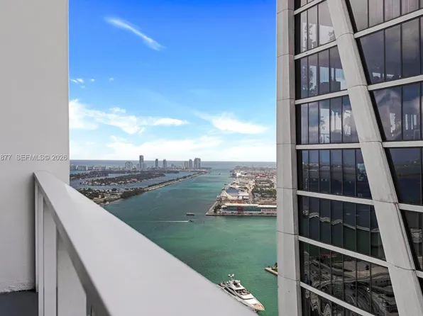 1040 Biscayne Blvd APT 4208, Miami, FL 33132