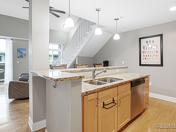 3rd image of 529 Miller Dr Unit 301