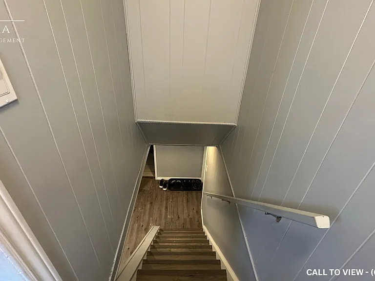 85 Geneva Cres — Photo 8