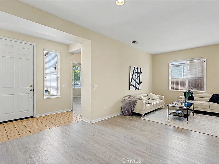 29535 Hyperion St — Photo 9