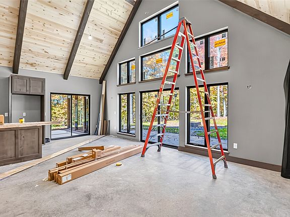 5th image of 11348N Ursa Road