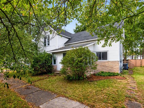 430 S Main St, Evart, MI 49631