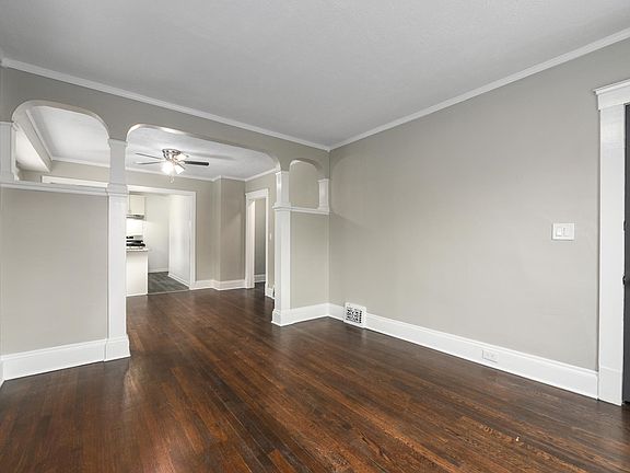 4th image of 1481 Hopkins Ave #1481