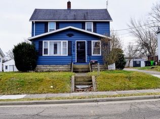 416 Adena St NE, North Canton, OH 44720
