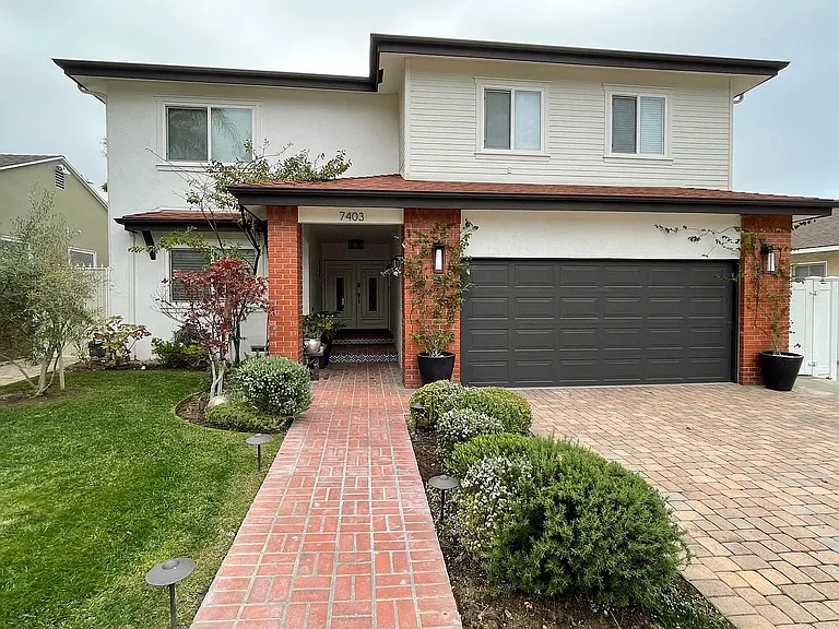 7403 Alverstone Ave — Photo 1