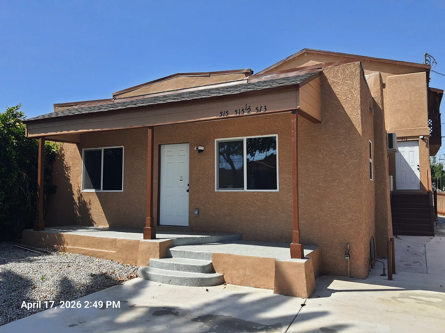 3 bed, 1100 sqft, $2,700 — Photo 1