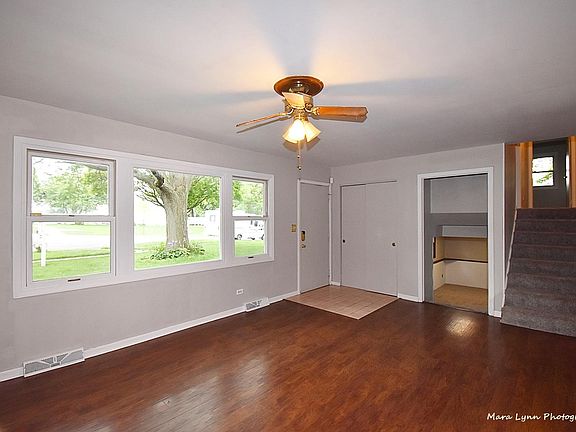 3rd image of 1750 Patricia Ln