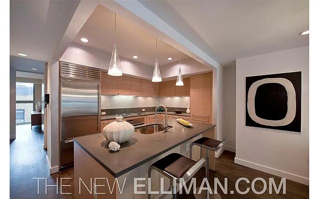 Sold by Douglas Elliman | media 22