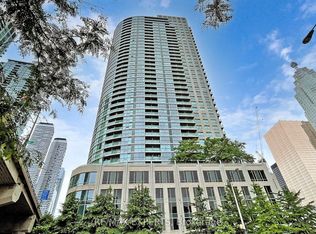 18 Yonge St #2702-C01, Toronto, ON M5E 1Z8