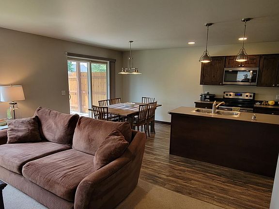 4th image of 4648 Shadowglen Dr APT A