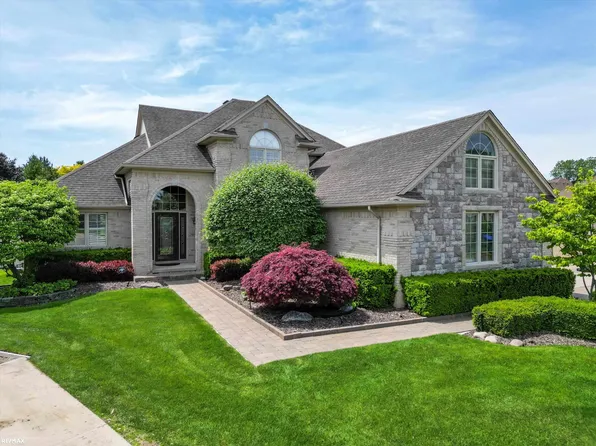47091 Chippenham Ct, Shelby Township, MI 48315