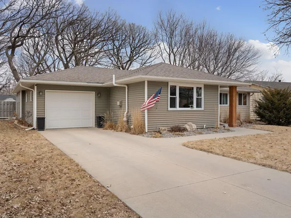 1206 Southview Ln, Albert Lea, MN 56007