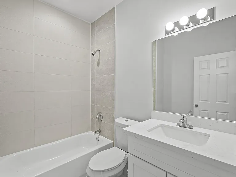 764 Dillard St #A — Photo 20