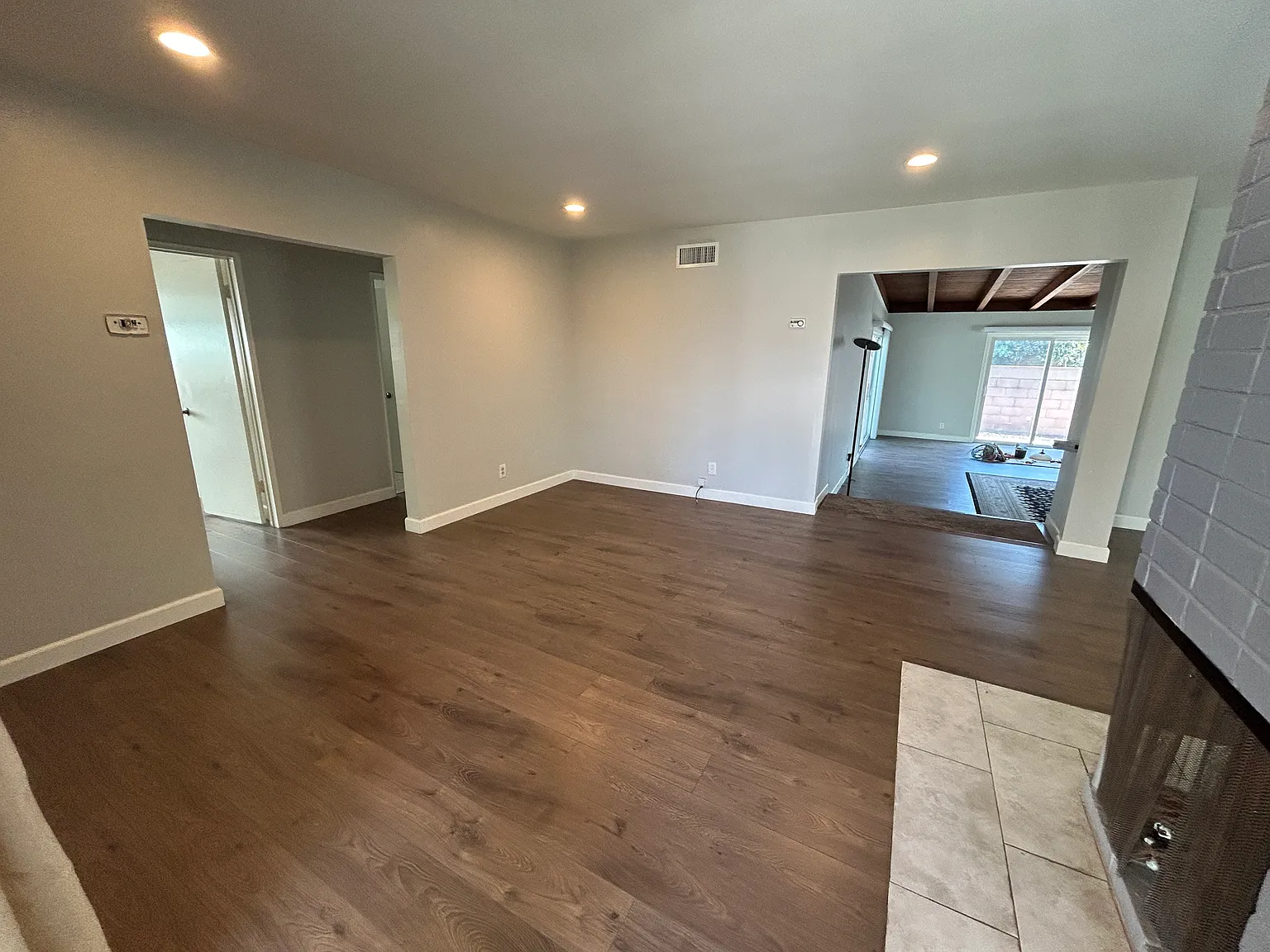 3 bed, 1719 sqft, $4,719 — Photo 2