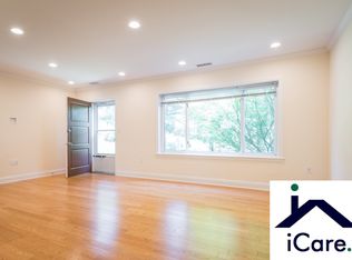 82 Thornton Rd, Chestnut Hill, MA 02467