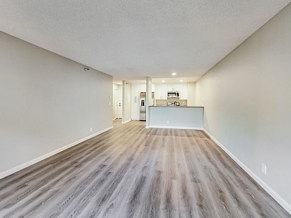 5th image of 240 N Bayshore Blvd APT 114