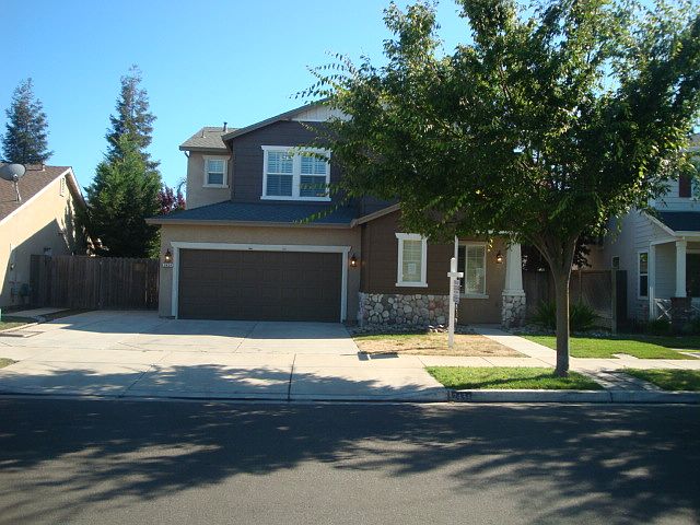 1st image of 2434 Terralinda Dr