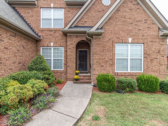 5th image of 2626 Tellyman Ave