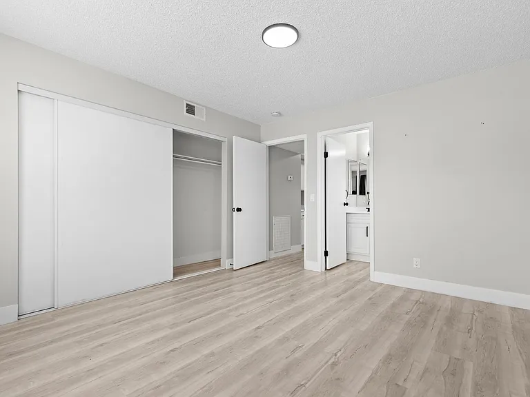 1783 Jupiter Ct #A — Photo 20