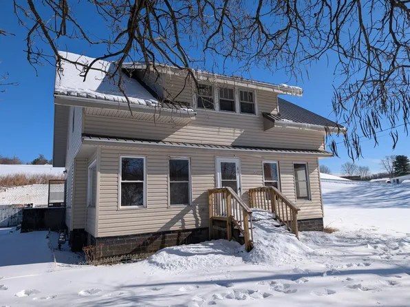 47 N Main St, Amesville, OH 45711