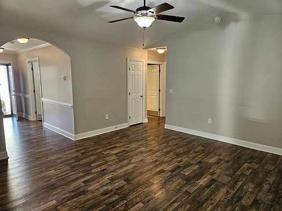 5th image of 520 Texanna Way