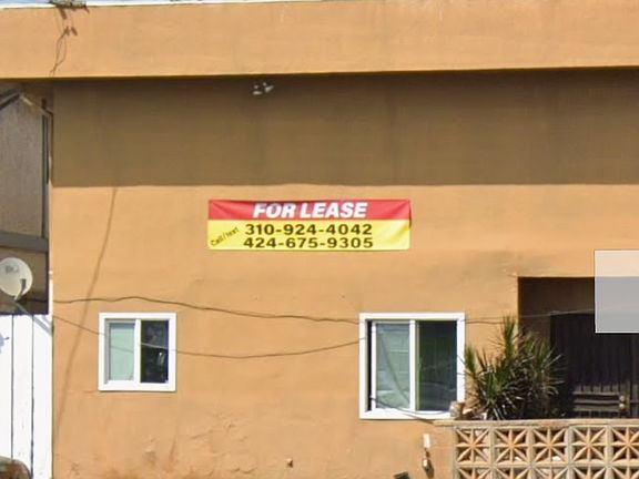 4th image of 4211 W Rosecrans Ave APT A