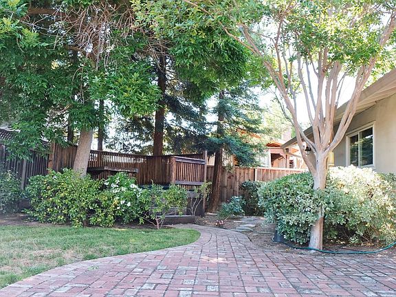 4th image of 4868 Pepperwood Way