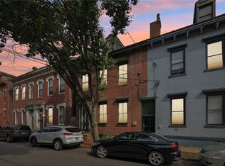 516 Lockhart St, Pittsburgh, PA 15212