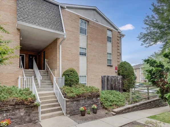 161 Vista Dr, Hanover Twp., NJ 07927