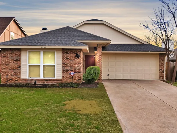 2416 Busch Dr, Arlington, TX 76014