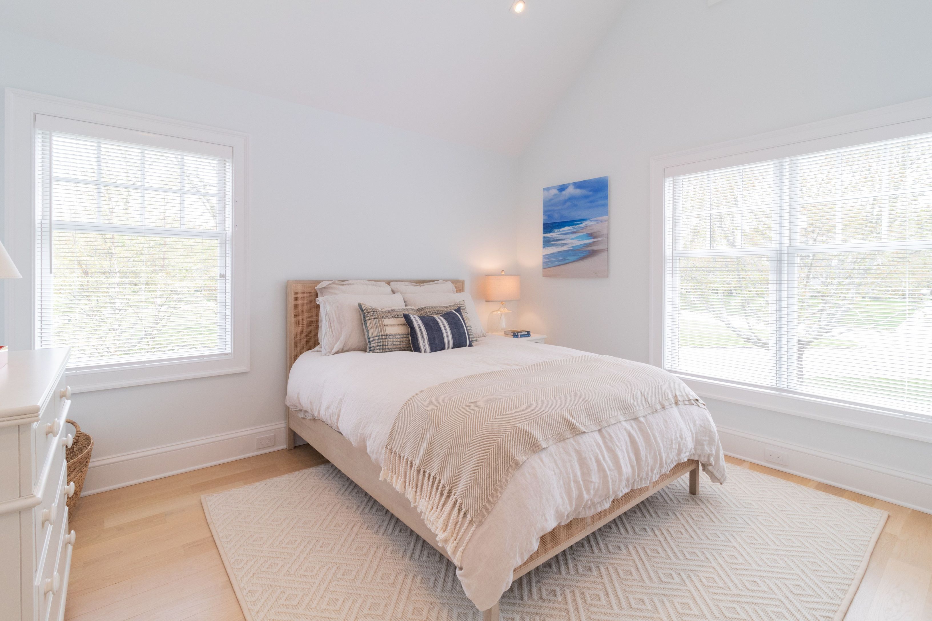 4 Ludlow Grn, Bridgehampton, NY 11963 Out East