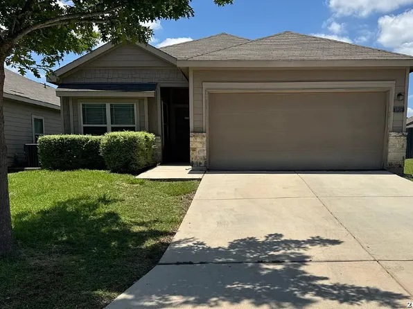 4935 Santa Catalina Cv, San Antonio, TX 78218
