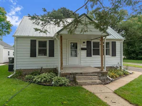 1308 14th Ave, Sterling, IL 61081
