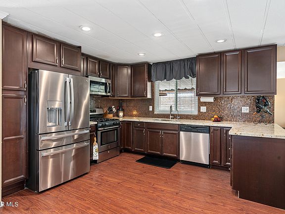 3rd image of 15750 Arroyo Dr Spc 112