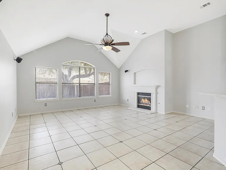5653 Westwood Ln — Photo 11