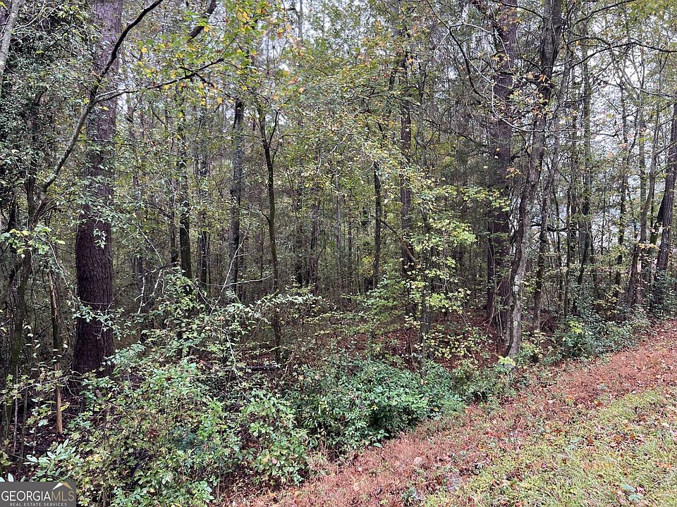 2nd image of 266 Clinton Crossing Dr
