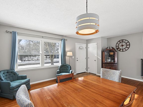 3rd image of 10441 Crocus St NW