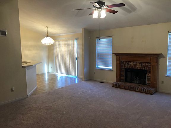 3rd image of 16333 Hampden Pl