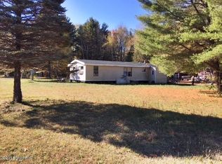 5235 11 Mile Rd, Remus, MI 49340