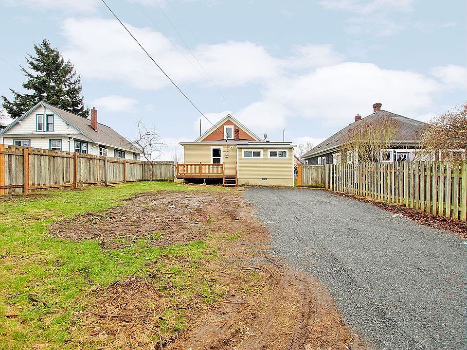 1st image of 1216 E Marine View Dr