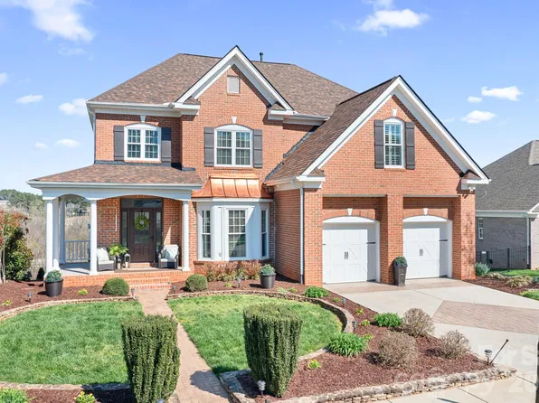 1546 Valhalla Dr, Denver, NC 28037