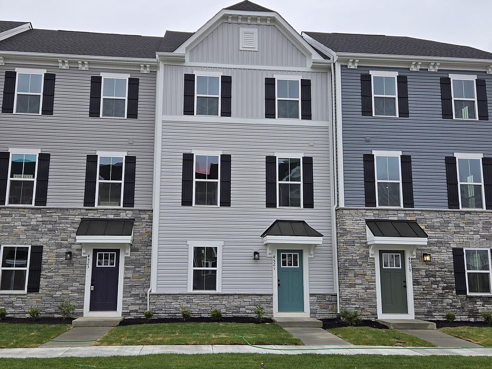 1st image of 4521 Briarhaven Dr
