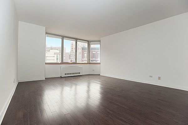 1st image of 500 W 43rd St APT 5H