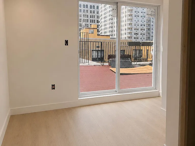 791 Broadway #4A — Photo 5