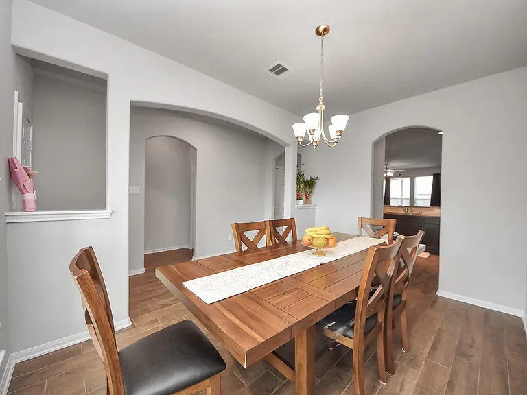 4239 Wyanngate Dr — Photo 4