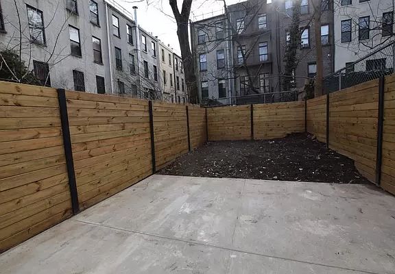 3rd image of 28 E 130th St #1B