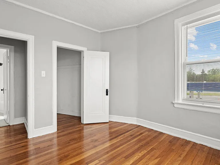Palmer Lofts Apartments — Photo 9