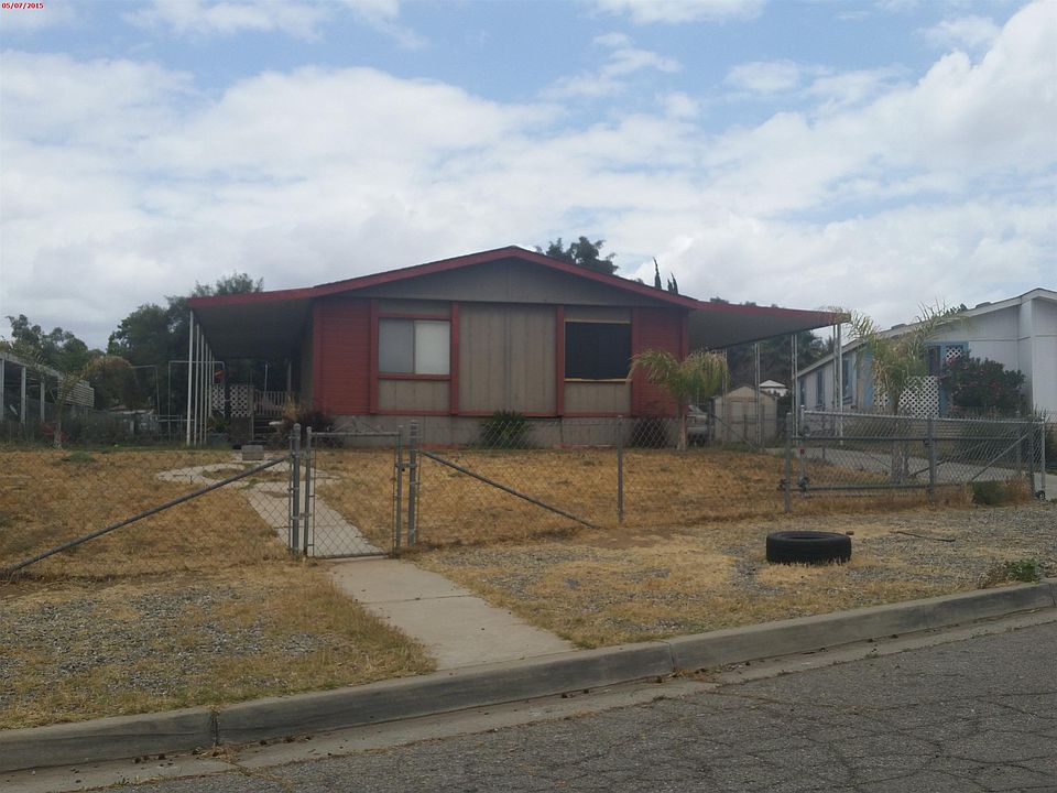 1st image of 28864 Pasito St